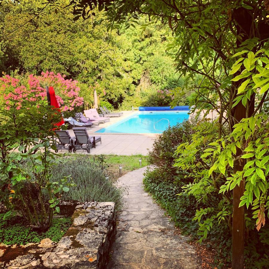 Uniquely Private Holiday Villa In The Charente Puyreaux Екстер'єр фото