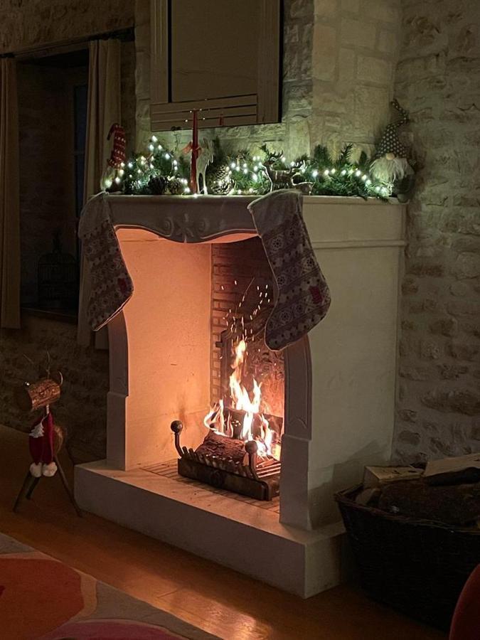 Uniquely Private Holiday Villa In The Charente Puyreaux Екстер'єр фото