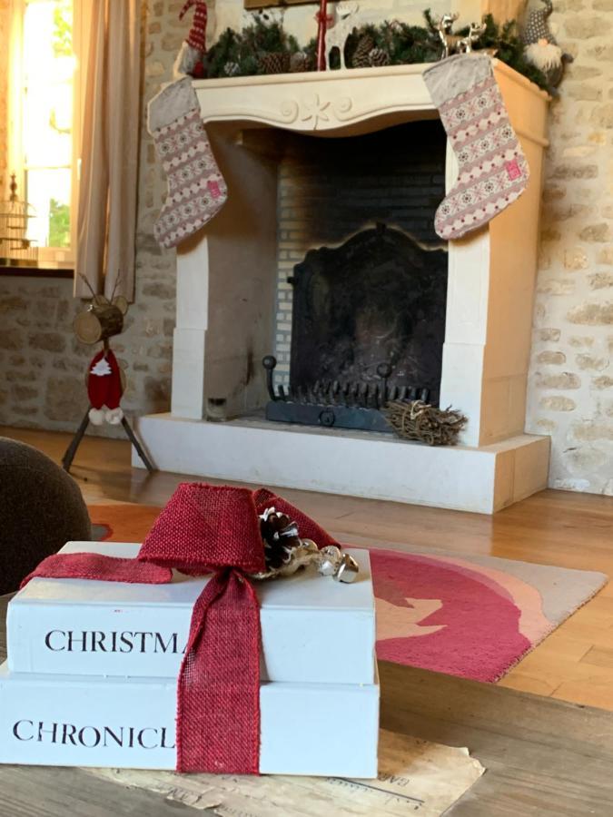 Uniquely Private Holiday Villa In The Charente Puyreaux Екстер'єр фото