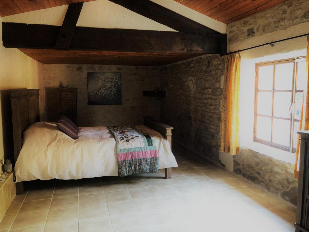Uniquely Private Holiday Villa In The Charente Puyreaux Екстер'єр фото