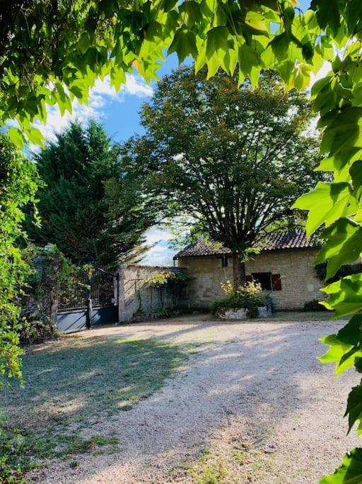 Uniquely Private Holiday Villa In The Charente Puyreaux Екстер'єр фото